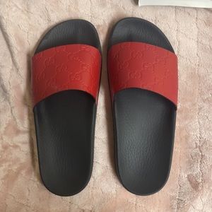 Hibiscus Red Gucci Slides